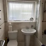2 Bedroom District 아파트