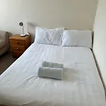 2 Bedroom District