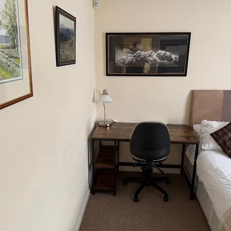 2 Bedroom District Apartamento